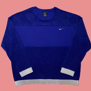 Nike Pull-Over Sweater
